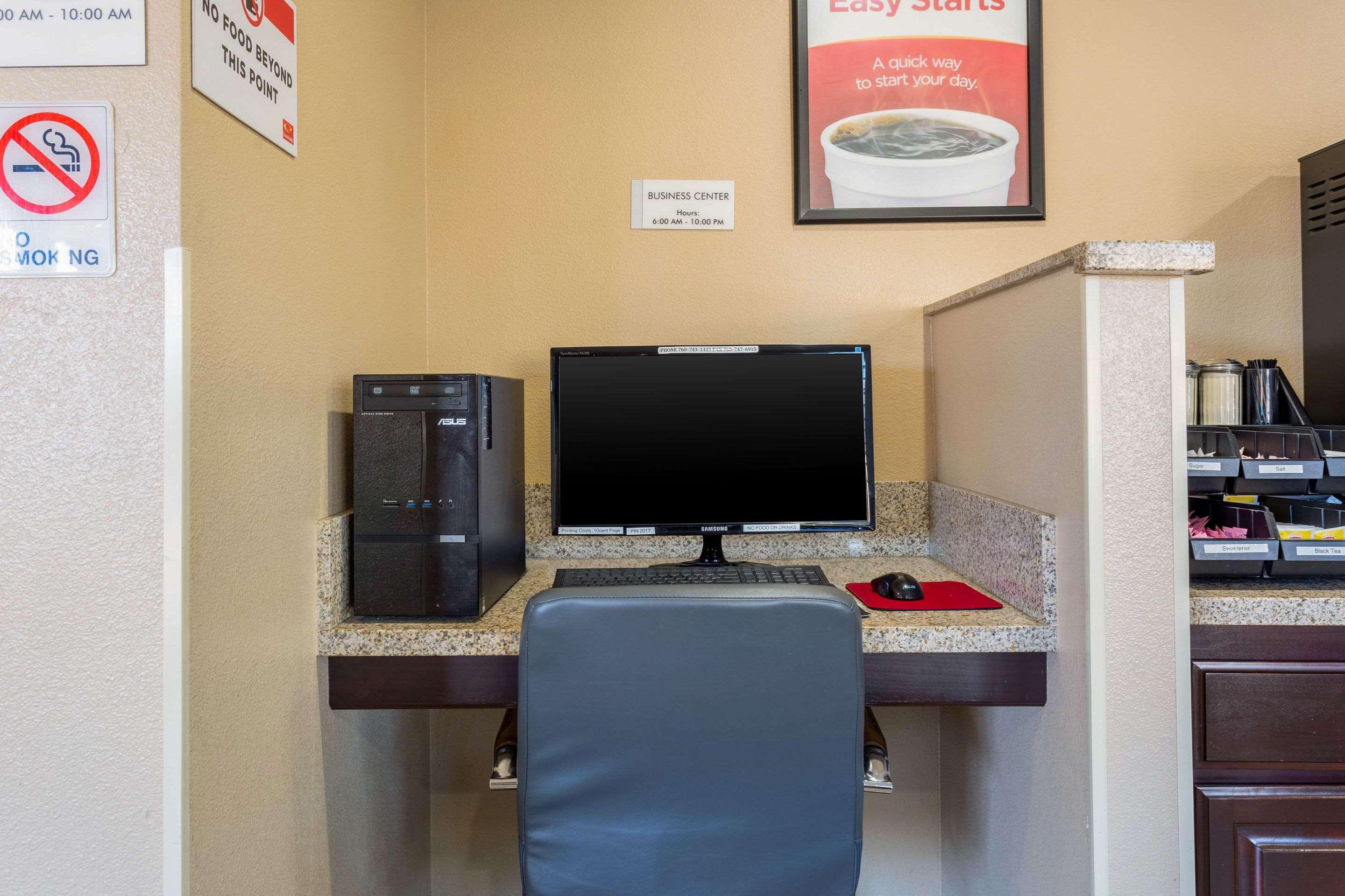 Econo Lodge Inn & Suites Escondido Downtown Экстерьер фото